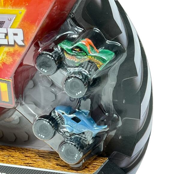 Spin Master Monster Jam Mini 5-Pack Collectible Monster Trucks 1:87 Scale NEW - Picture 9 of 9